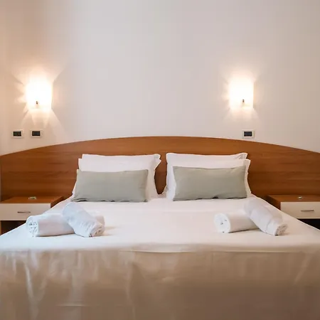 Ca' De Berna 3* Balestrino