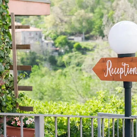 Ca' De Berna 3* Balestrino