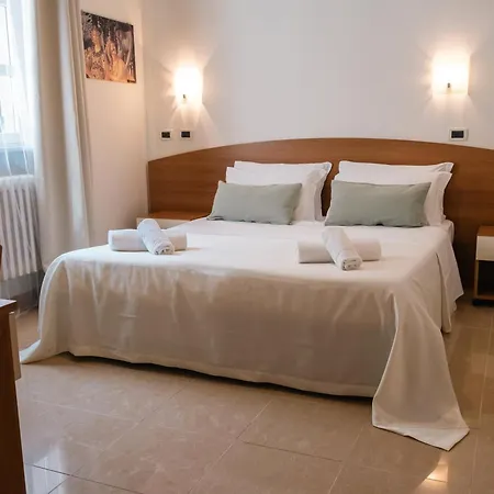Hotell Ca' De Berna 3*