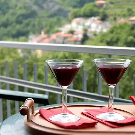 Ca' De Berna 3* Balestrino